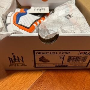 FILA Grant Hill 2 PDR Infant Sneakers - White/Orange/Blue